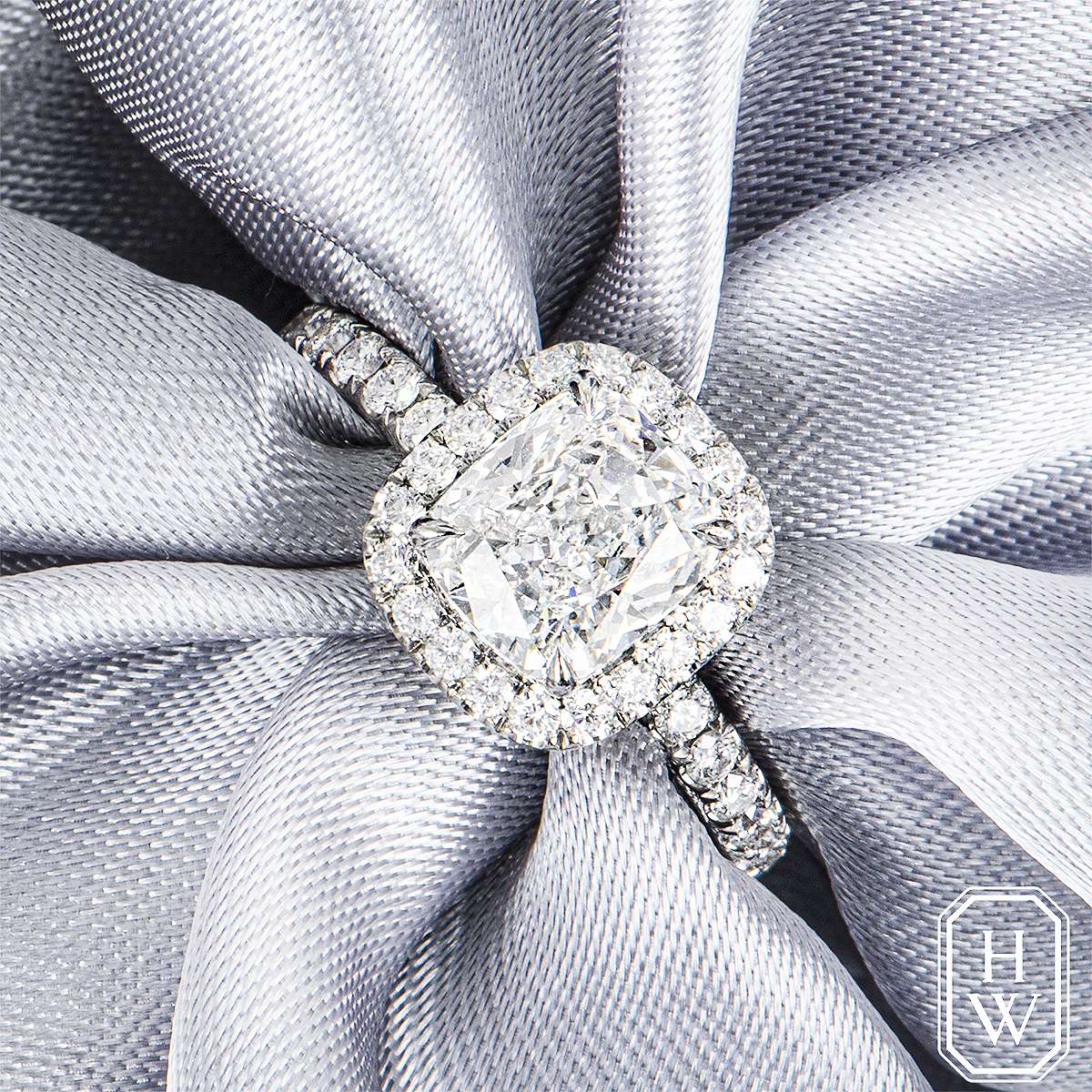 Harry Winston Platinum Cushion Cut Diamond The One Ring 1.76ct E/VVS1